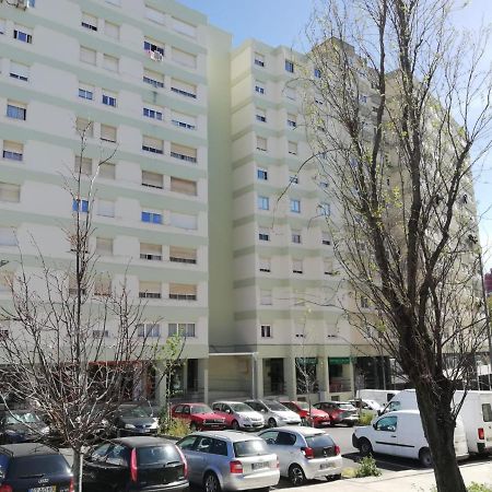 Vistas Sobre O Rio Tejo Apartment Lisbon Exterior photo