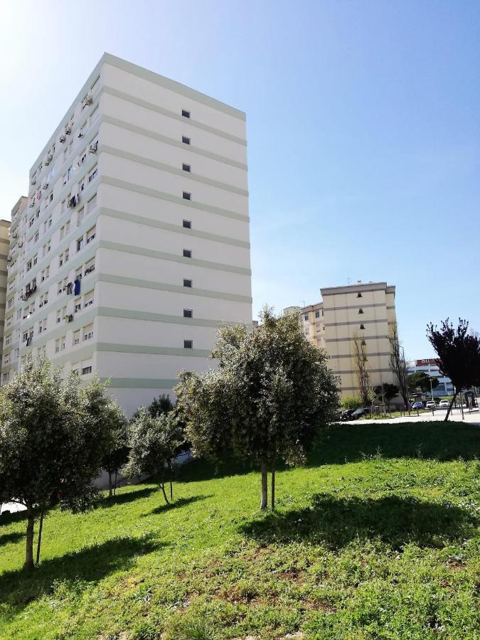 Vistas Sobre O Rio Tejo Apartment Lisbon Exterior photo